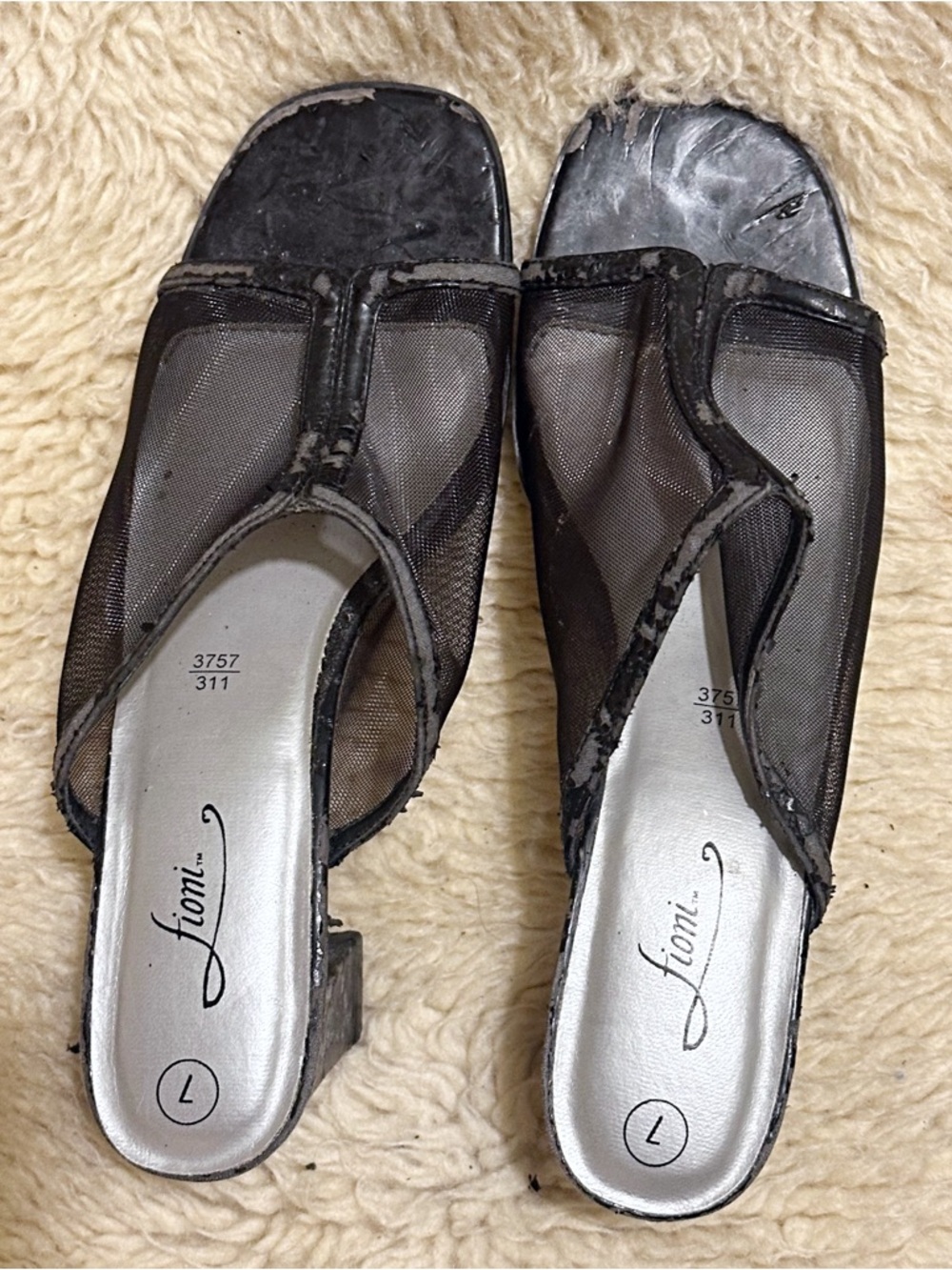 FIONI Clothing Black Mesh Slip-On Heeled Mules